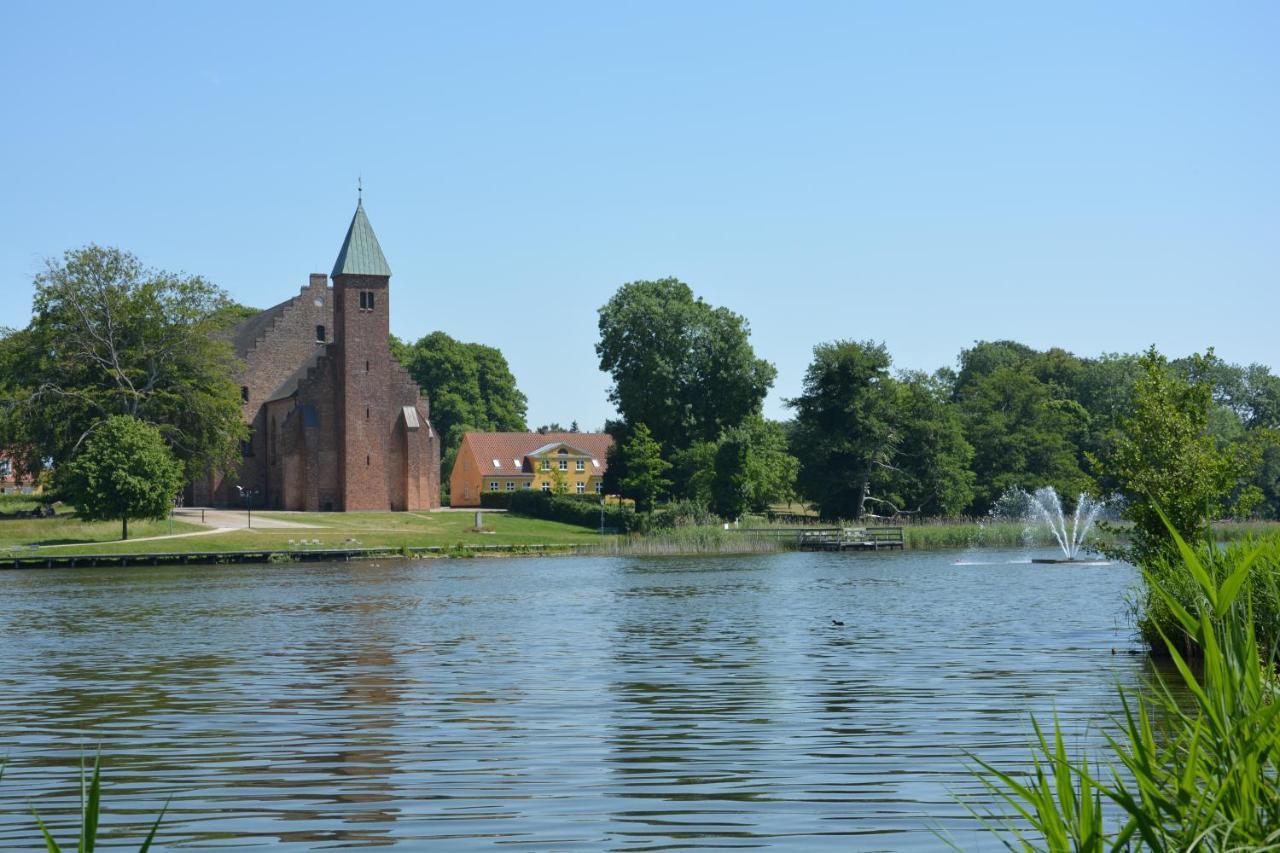 Kirkely Bed And Breakfast Vester Ulslev Buitenkant foto